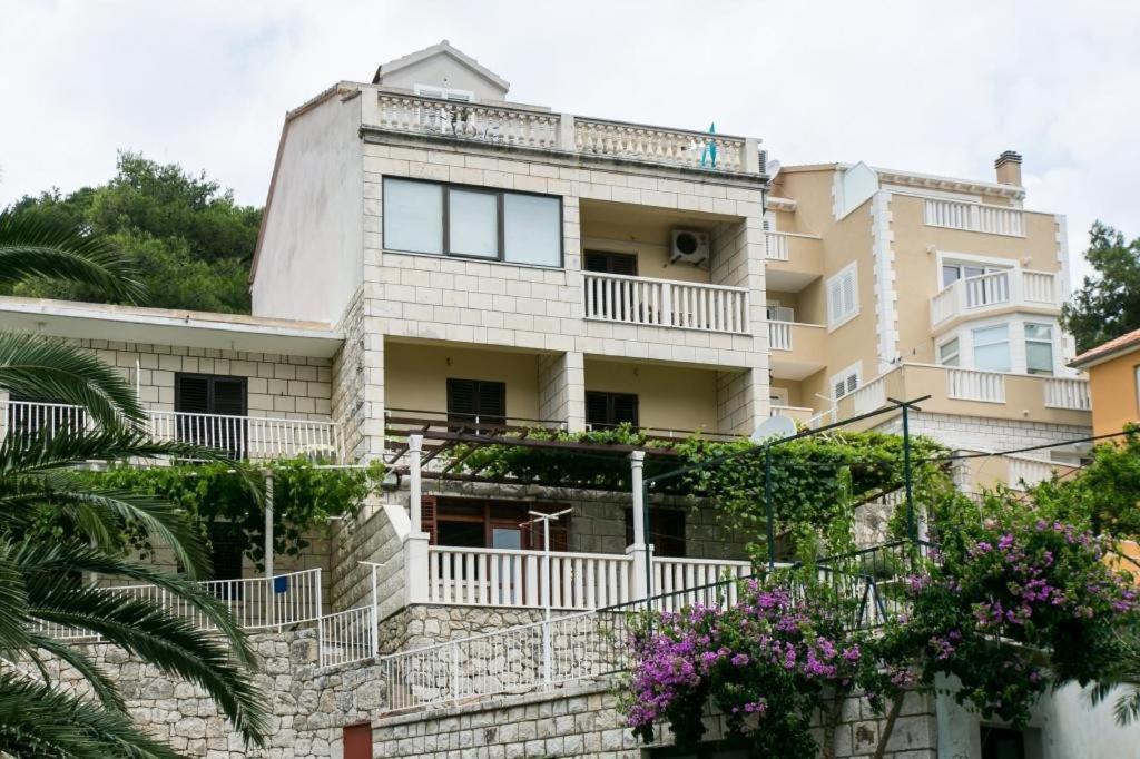 Apartments Laura Mljet Sobra Exterior photo